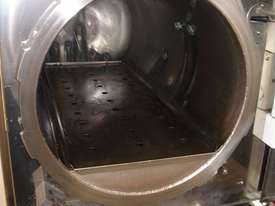 Autoclave - picture1' - Click to enlarge