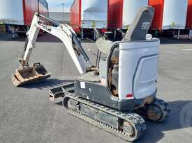 Bobcat E20 - picture1' - Click to enlarge