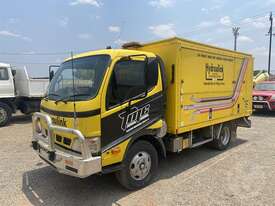 Hino U404 - picture1' - Click to enlarge