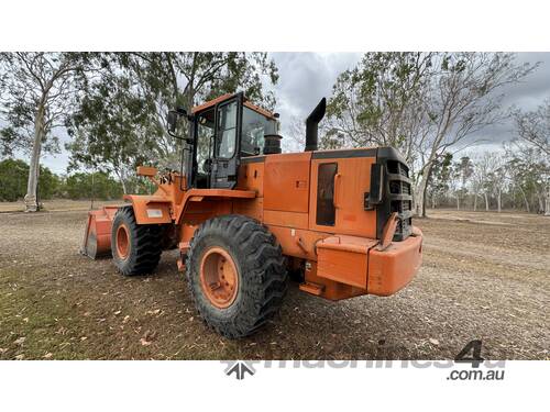 2010 14 ton Doosan Mega 250-V Loader