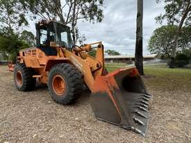 2010 14 ton Doosan Mega 250-V Loader - picture2' - Click to enlarge