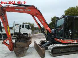 FOCUS MACHINERY - 2019 KUBOTA KX080, 8T EXCAVATOR WITH CABIN, TIER 1 SPEC - Hire - picture2' - Click to enlarge