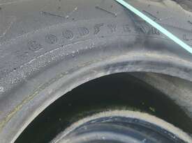 Goodyear 17.5-25 tyres - picture1' - Click to enlarge