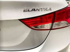 2012 Hyundai Elantra Active Petrol - picture2' - Click to enlarge