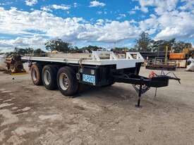 Tri Axle Flat Deck Trailer - picture1' - Click to enlarge