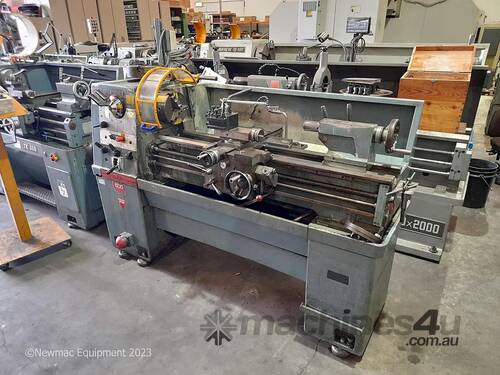 caption Colchester Master 2500 Centre Lathe