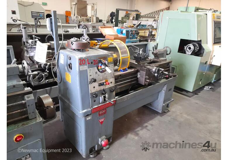 caption Colchester Master 2500 Centre Lathe