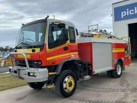 2005 Isuzu FTS 750 Fire Truck 4 x 4 - picture1' - Click to enlarge