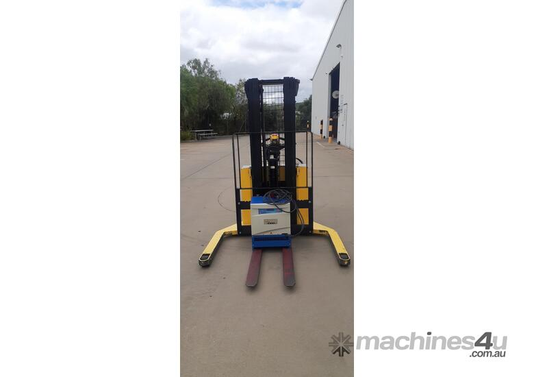 HYSTER W30ZA2 Walkie Stacker