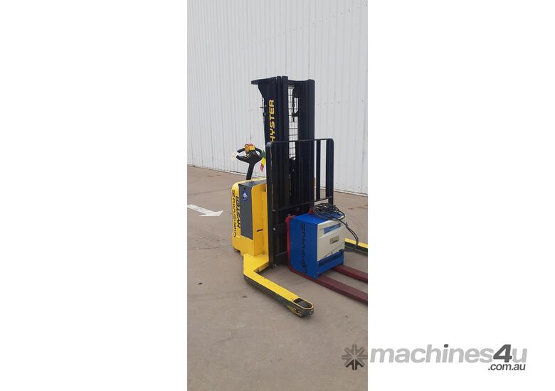 HYSTER W30ZA2 Walkie Stacker
