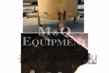 M&Q EQUIPMENT - 2,300 LITRE TANK
