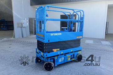 Sinoboom 6m Electric Scissor Lift 0608ME 5.8m Platform Height, Maintenance-Free Batteries