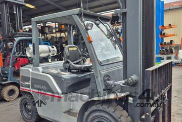 Nissan 4 Ton Forklift | 4.5m Lift Height | LPG Nissan 4 Ton Forklift | 4.5m Lift Height | LPG
