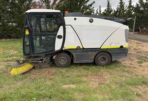 MacDonald Johnson CN200 Road Sweeper