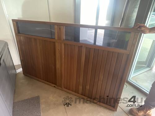 Assorted Spa Fencing and Panels