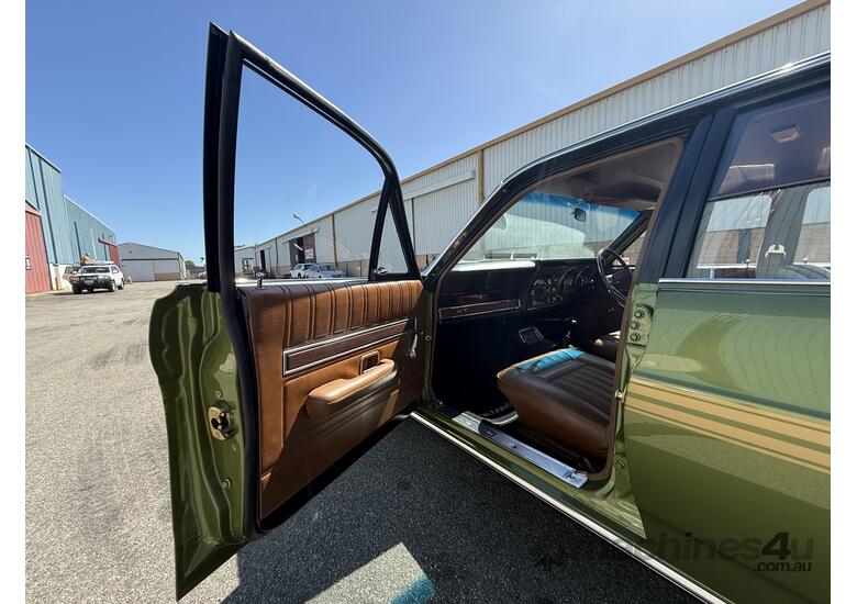 caption 1971 XY GT Ford Falcon Genuine & Restored