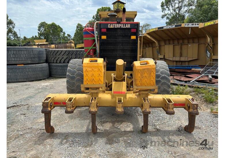 Caterpillar 16H Motor Grader