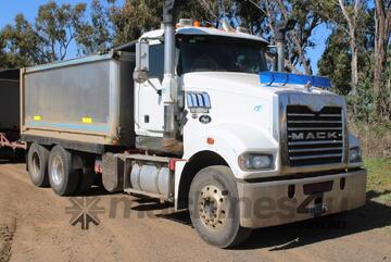 Mack 2012   Cmhr Trident Mack 2012   Cmhr Trident