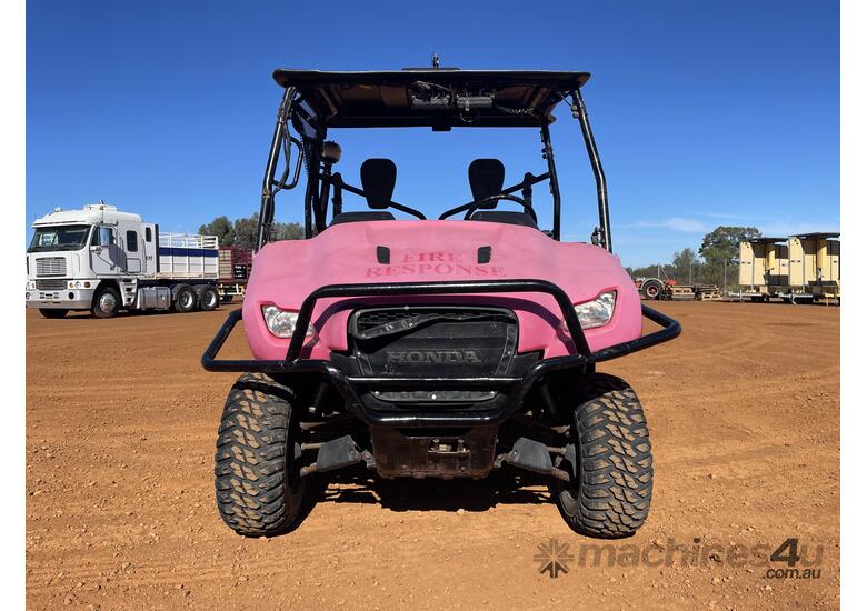 caption 2009 Honda MUV700
