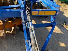 Grizzly 24 plate offset disc - picture2' - Click to enlarge