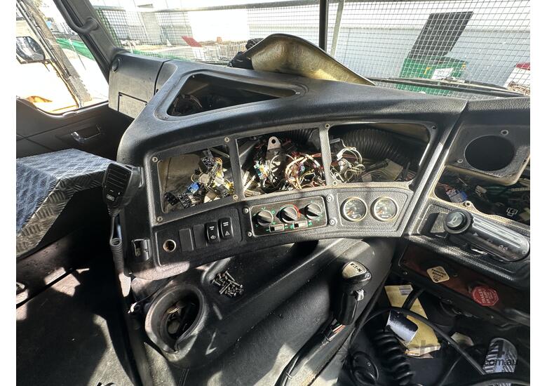 caption 2012 Kenworth K200 Big Cab Aerodyne 6x4 Prime Mover ** TOW ONLY **