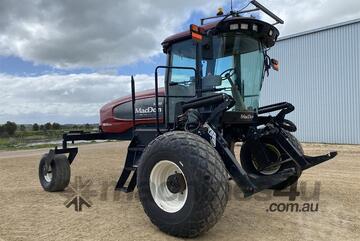 Macdon   M150