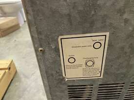 1 X Ice Chiller Box - picture1' - Click to enlarge