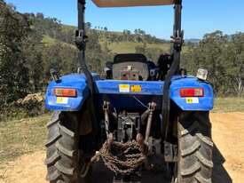 4X4 TRACTOR WITH 4 IN 1 BUCKET & 4FT SLASHER - picture1' - Click to enlarge