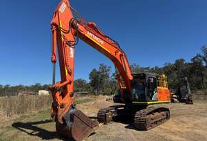 Hitachi 2018   ZX360 LC-5B PB81