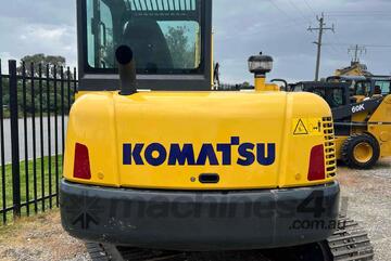 Komatsu   6 Ton Excavator