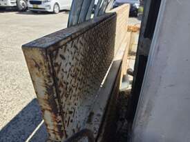 Homemade Shower Block Dual Axle Trailer (YOM Unknown) - picture0' - Click to enlarge