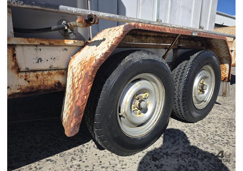 Homemade Shower Block Dual Axle Trailer (YOM Unknown)