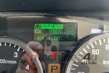 2023 Isuzu NLR Tray Pack 45-150 4x2 Tray Truck