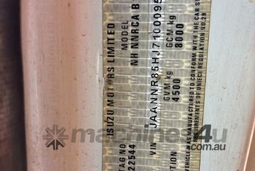 2018 Isuzu NNR 45-150 Crew Cab Tray