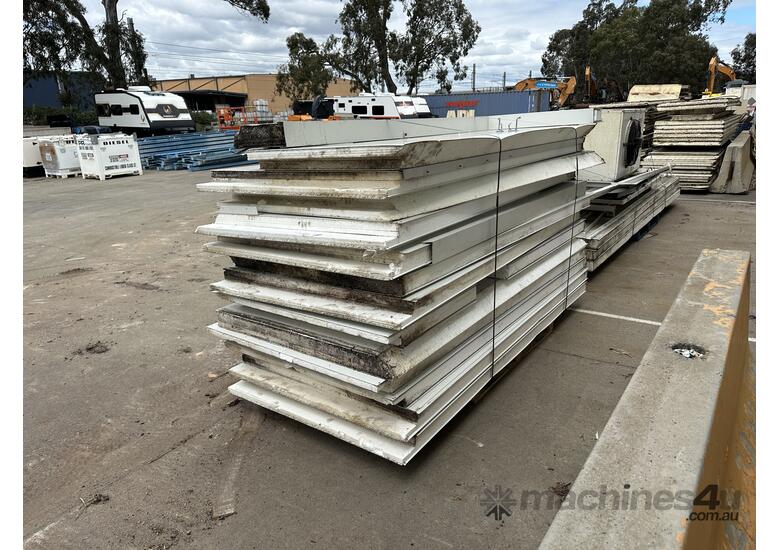 2 x pallets of Dismantled Cool Room