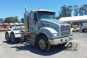 Mack   Metroliner Csmr