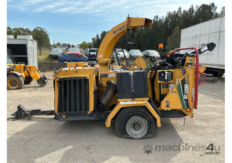 2014 Vermeer BC1200XL Wood Chipper