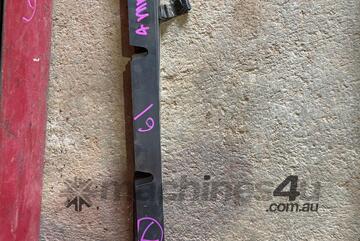 Horwood Bagshaw Clover Harvester - Qty Threscher Concave Bar Shim