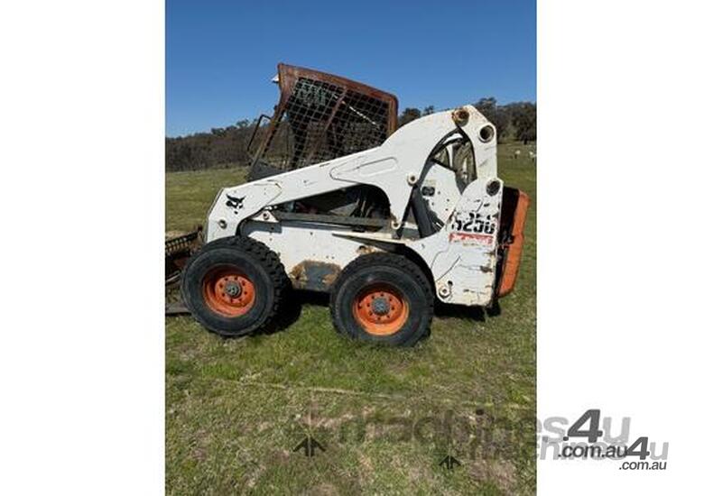 2007 Bobcat S250 Skid Steer Loader For Parts Donor Approx 4300 Hours Must Go 