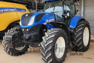 New Holland 2022   T7.230