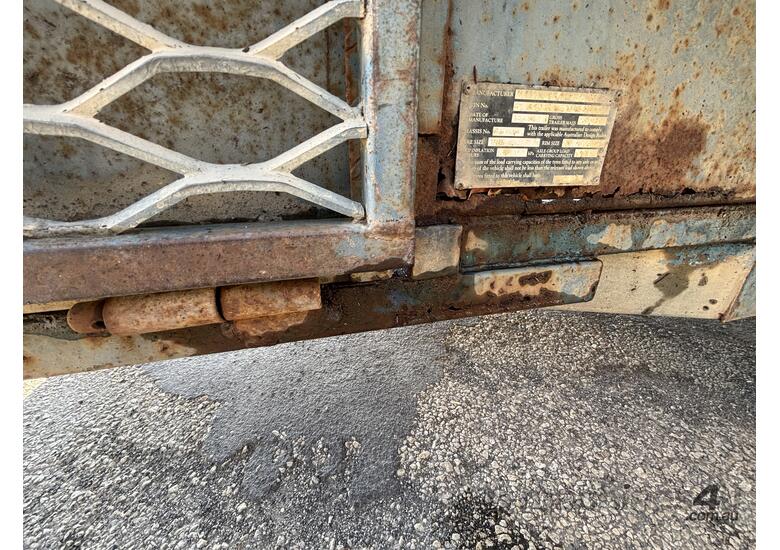2004 Major Single Axle Box Trailer (Council Asset) (Located Kerang, VIC)