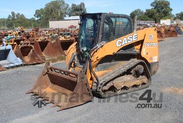 Case 2017   TR270 Track Loader
