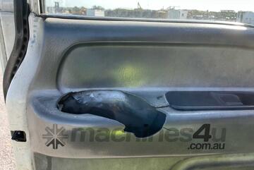 2001 Isuzu FRR500 MWB Tar Patching Unit