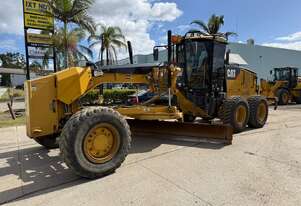 Caterpillar 2012   140M AWD