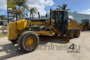 Caterpillar 2012   140M AWD