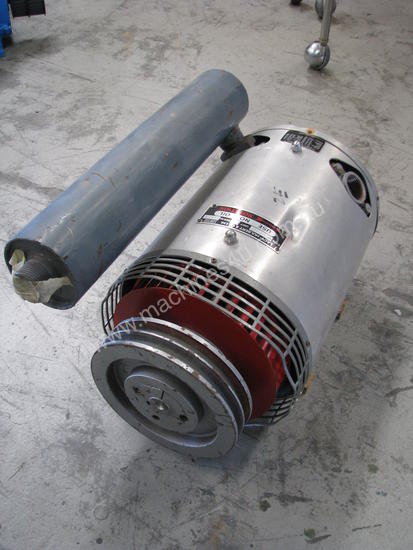 Lacy-Hulbert RB4-40 Dry Vane Vacuum Pump 