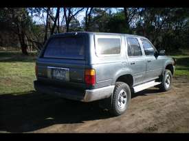 1989 TOYOTA HILUX Surf SSR Limited Edition - picture1' - Click to enlarge