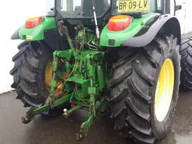 JOHN DEERE 5620SE tractor 4WD - picture1' - Click to enlarge