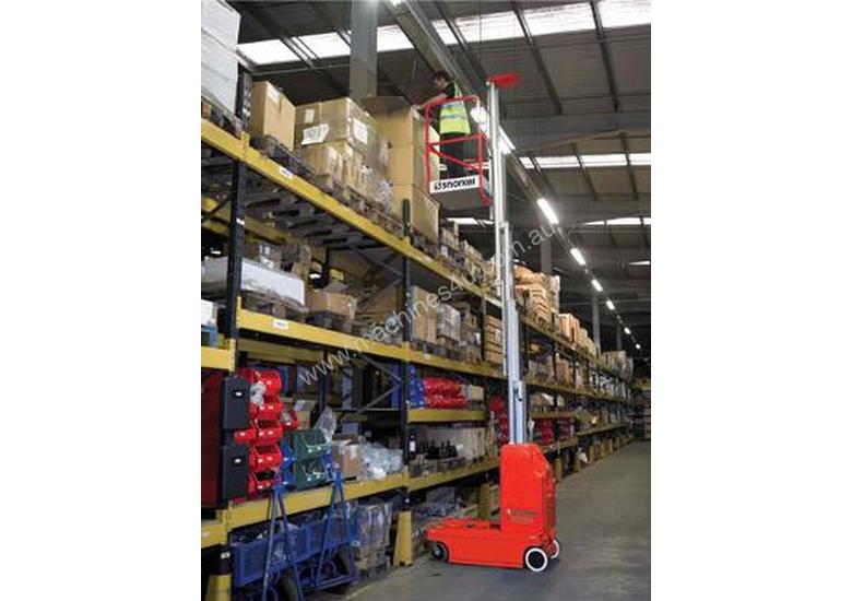 caption PAM 21/26 Personnel Lift