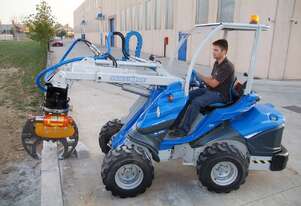 Multione Mini Loader Demolition Grab Jaw: Concrete Nibbler, Cutter, Crusher Demolition Jaws!